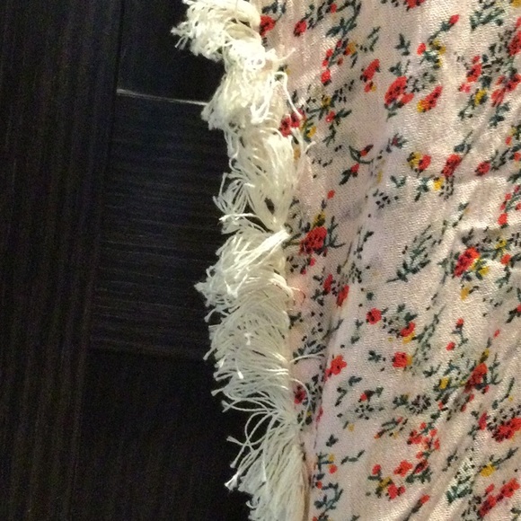 NWT GiGiO Fringed Peach/Brow Lg & Sm Floral Kimono - Picture 4 of 6